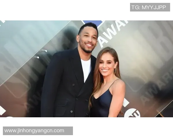 足球明星与模特的浪漫关系NBA球星的时尚生活揭秘